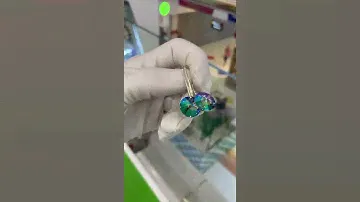 Серьги на длинной французской дужке в цвете Shine paradise. www.ilovecrystals.ru